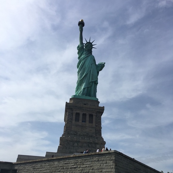 Meet your Posher, Nakea - Picture 3 of 5